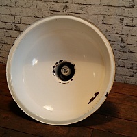 Industriální smaltovaná lampa