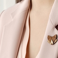 Dámská dřevěná brož Fox Brooch
