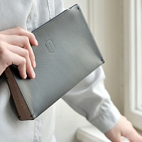 Dámské kožené psaníčko Api Clutch