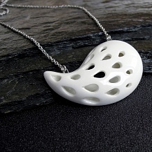 Náhrdelník Kapka porcelánu