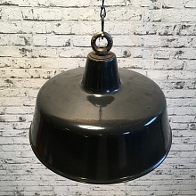 Industriální smaltovaná lampa