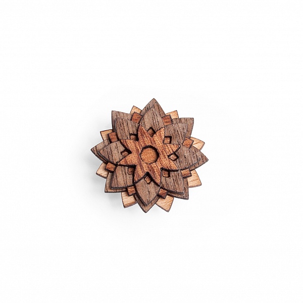 Ozdoba do klopy Buteo Flower | BeWooden